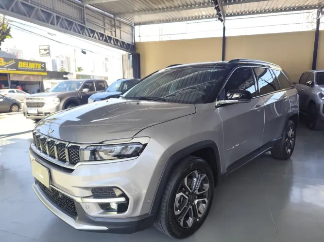 Jeep Commander Limited T270 1.3 TB Flex AUT 2025
