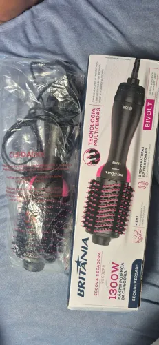 Escova Secadora Britânia 1300W BEC02PR - 3 Temperaturas, 2 Velocidades