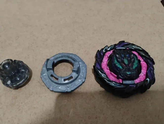Roar Bahamut (Takara Tomy)