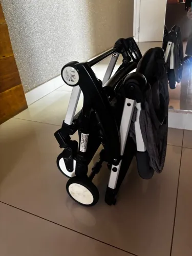 Carrinho de bebê