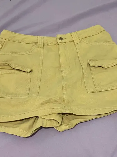 Short saia cargo