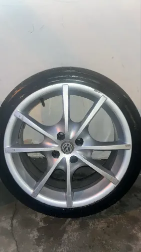 Vendo rodas aro 17 vw