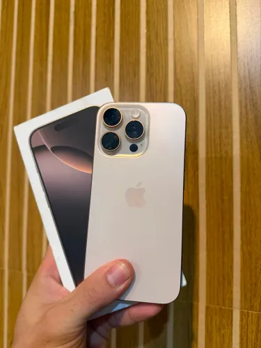 iPhone 16 Pro Gold
