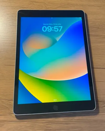 iPad 9 - 64GB - Prata