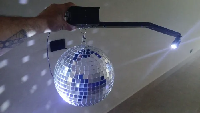 Globo giratório de Led para festas