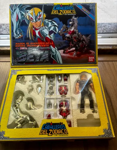 Boneco Cavaleiros Do Zodíaco Hagen De Beta - Bandai