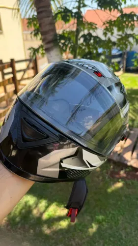 CAPACETE FW3 COM ÓCULOS INTERNO