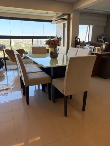 Mesa jantar com 06 cadeiras