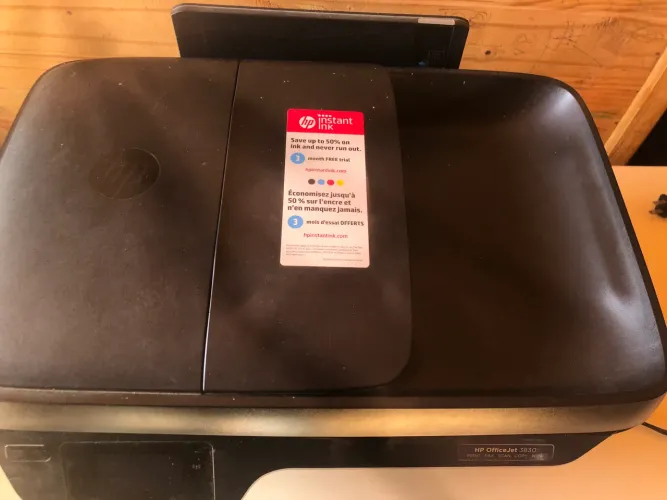 HP officeJet 3830