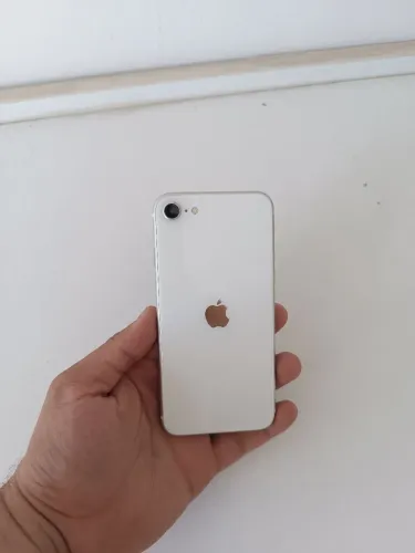 Vendo iPhone SE 2? Geração