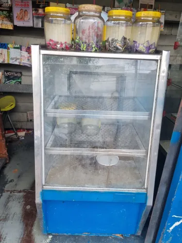 VENDO VITRINE EXPOSITORA PARA COMERCIO