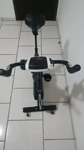 Bicicleta spinning  ergometrica 