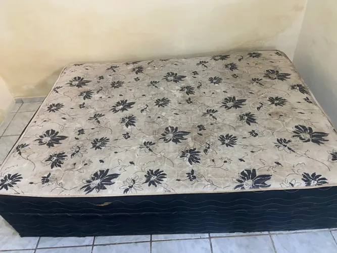 Cama para venda