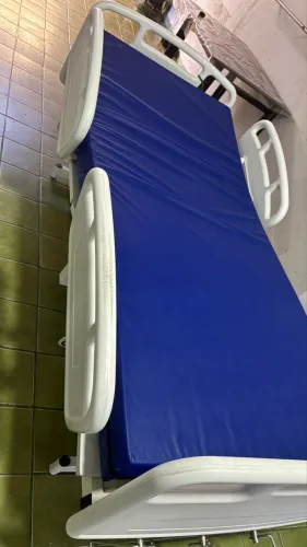 Cama hospitalar