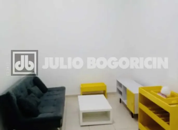 Praia de Botafogo! Apartamento de 1 Quarto , vazio, Oportunidade!!!