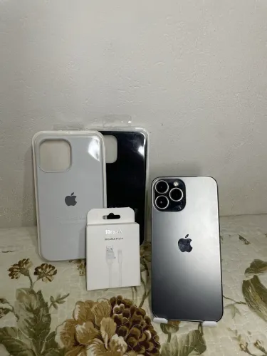 IPHONE 13 PRO MAX 256gb