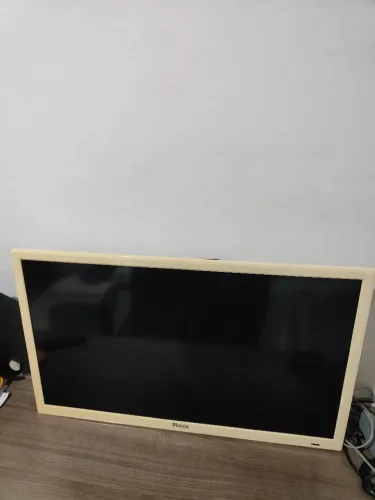 Tv 32 polegadas Philco funcionando perfeitamente