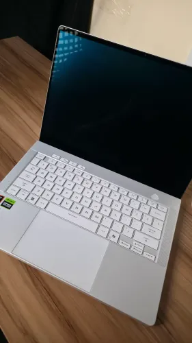Notebok Zephyrus G14 Ryzen 9 270 RTX 5060 1T SSD