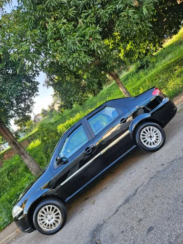 Fiat Siena EL 1.0 MPI Fire Flex 8V 4P 2010