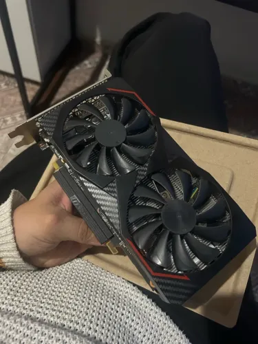 Placa de video AMD Rx 6600 8gb