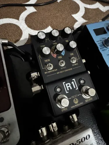 Pedal Reverb walrus R1