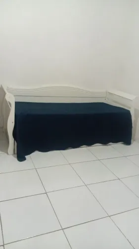 Cama babá bicama acompanha um colchão muito desgastado entrega gratis 