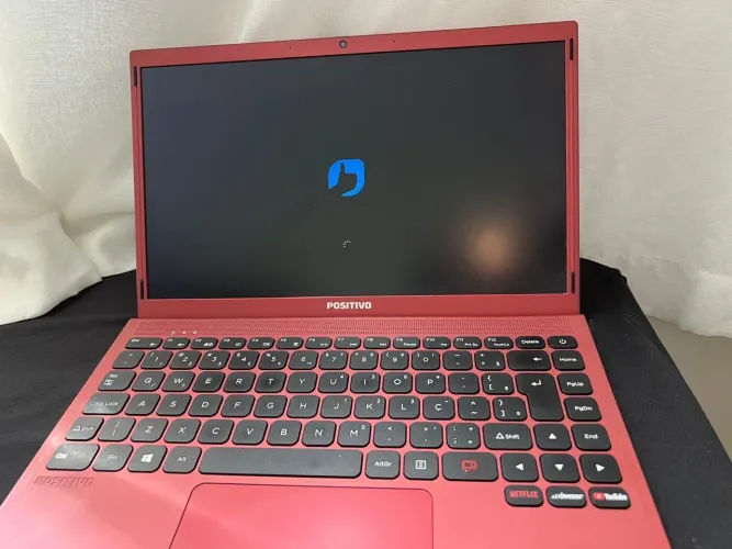 Notebook Positivo Motion Intel Atom (Vermelho) 