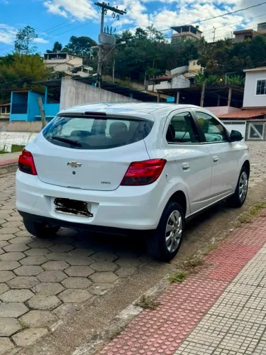 Chevrolet Onix Hatch LT 1.4 8V Flex Power Mec. 4P 2013