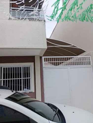 Casa para Venda em Caucaia / CE no bairro Parque Leblon