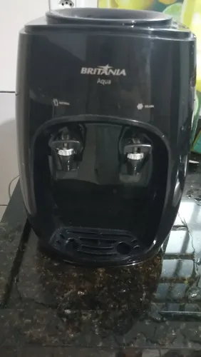Bebedouro de água Britânia Aqua (modelo de mesa para galão)