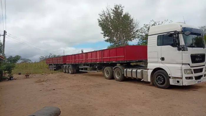 Carreta 9 Eixos Muito Barata (grade Baixa e Porta Container)