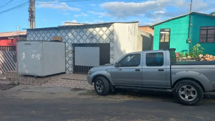 Vende-se casa