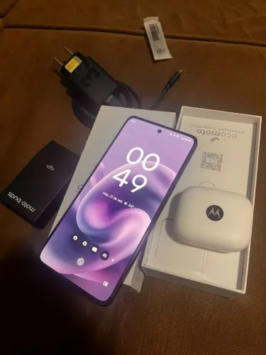 Smartphone Motorola G86 256GB Grafite 5G 8GB+8GB RAM
