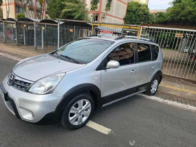 Nissan Livina X-gear Sl/X-gear 1.8 Flex F. Aut. 2014