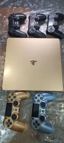 Ps4 dourado edição especial