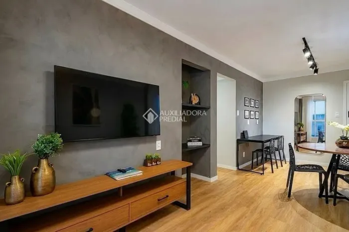 Apartamento à Venda no Centro com 72 m² e 2 dormitórios/quartos disponíveis