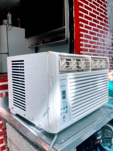 Ar condicionado janela 7000 btus 127v komeco