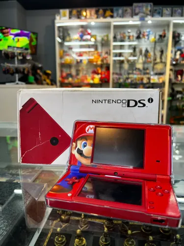 Nintendo DSI vermelho com caixa 