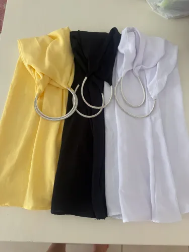3 vestidos G com alças strass