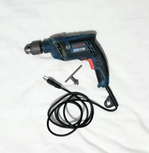 Furadeira de Impacto Bosch GSB 13 RE 650W
