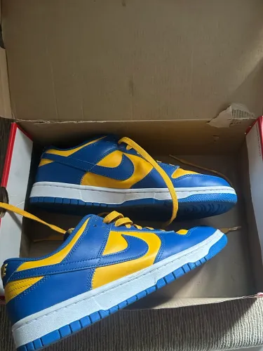 Tênis Nike Dunk azul e amarelo, apenas 1 vez usado