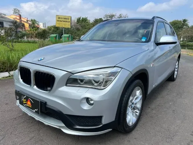 BMW X1 Sdrive 20I X-line 2.0 TB Active Flex 2015