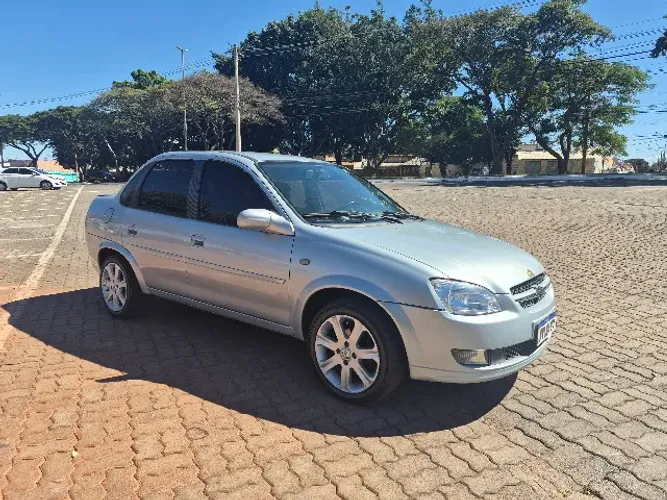 Chevrolet Classic Life/ls 1.0 VHC Flexp. 4P 2012