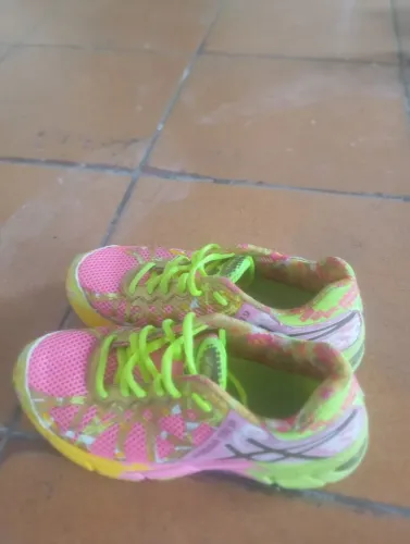 Tênis Asics gel noosa tri 9 original Tam 34