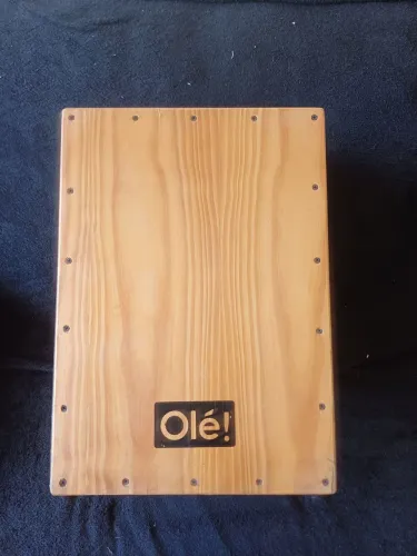 Cajon Acústico Olé pouco uso