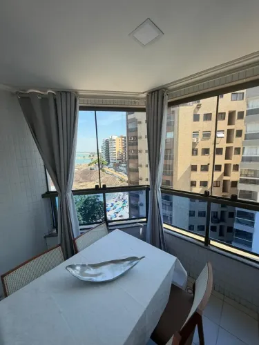 Apartamento vista mar à venda no Centro de Guarapari
