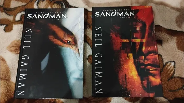 Sandman Volume 1 e 2 Edição Definitiva (Usado) Pequenas manchas / Preço fixo 