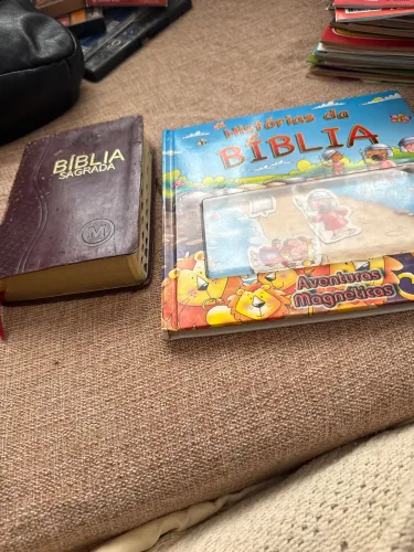 Livro Bíblia