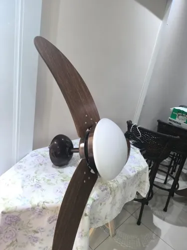 3 VENTILADORES DE TETO