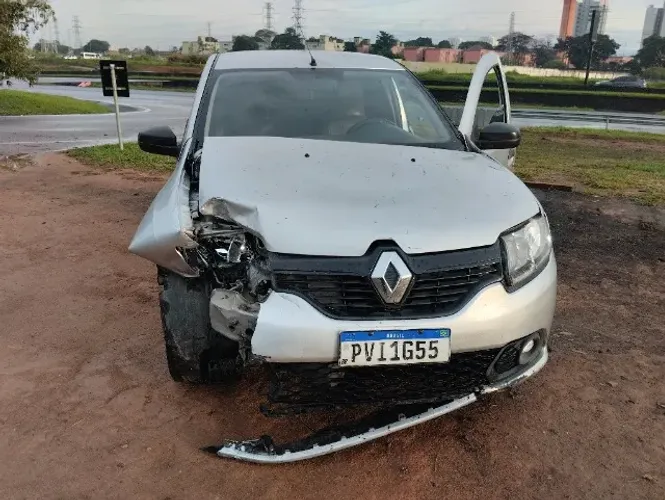 Renault Sandero Authentique Hi-power 1.0 16V 5P 2015